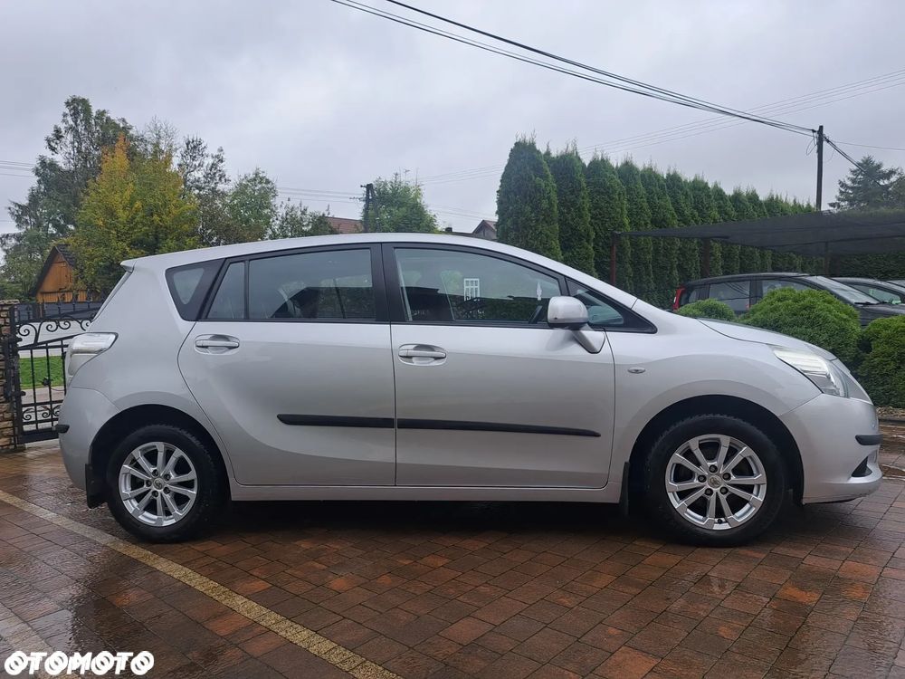 Toyota Verso 1.8 5-Sitzer Edition S+ - 16