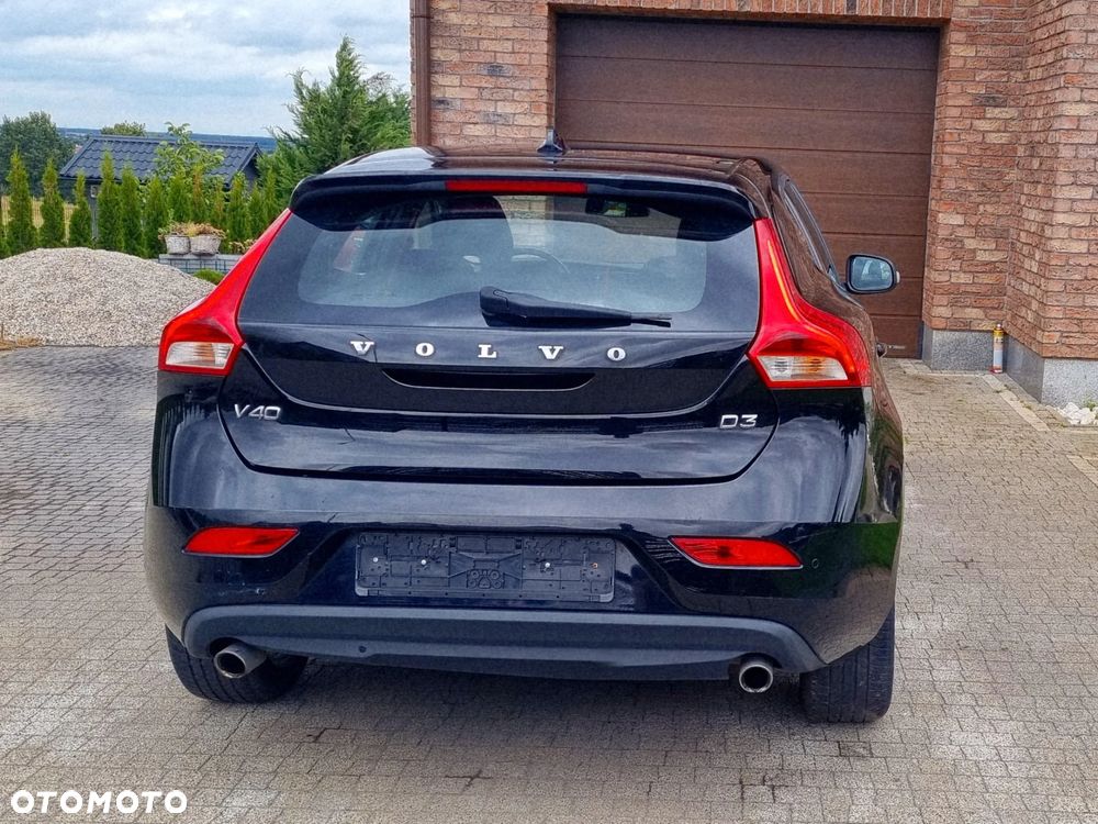 Volvo V40 D3 Geartronic Momentum - 6