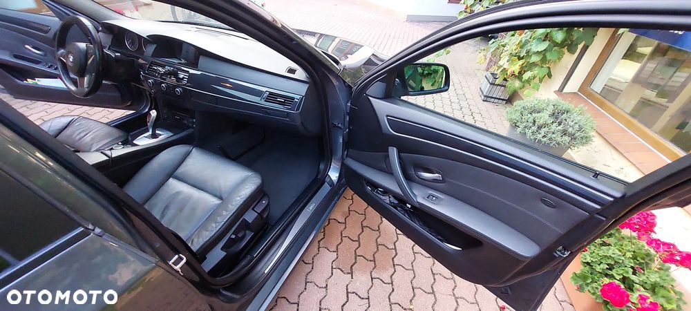 BMW Seria 5 - 12