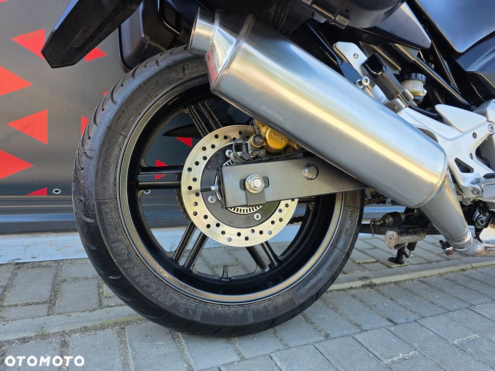 Honda CBF - 40