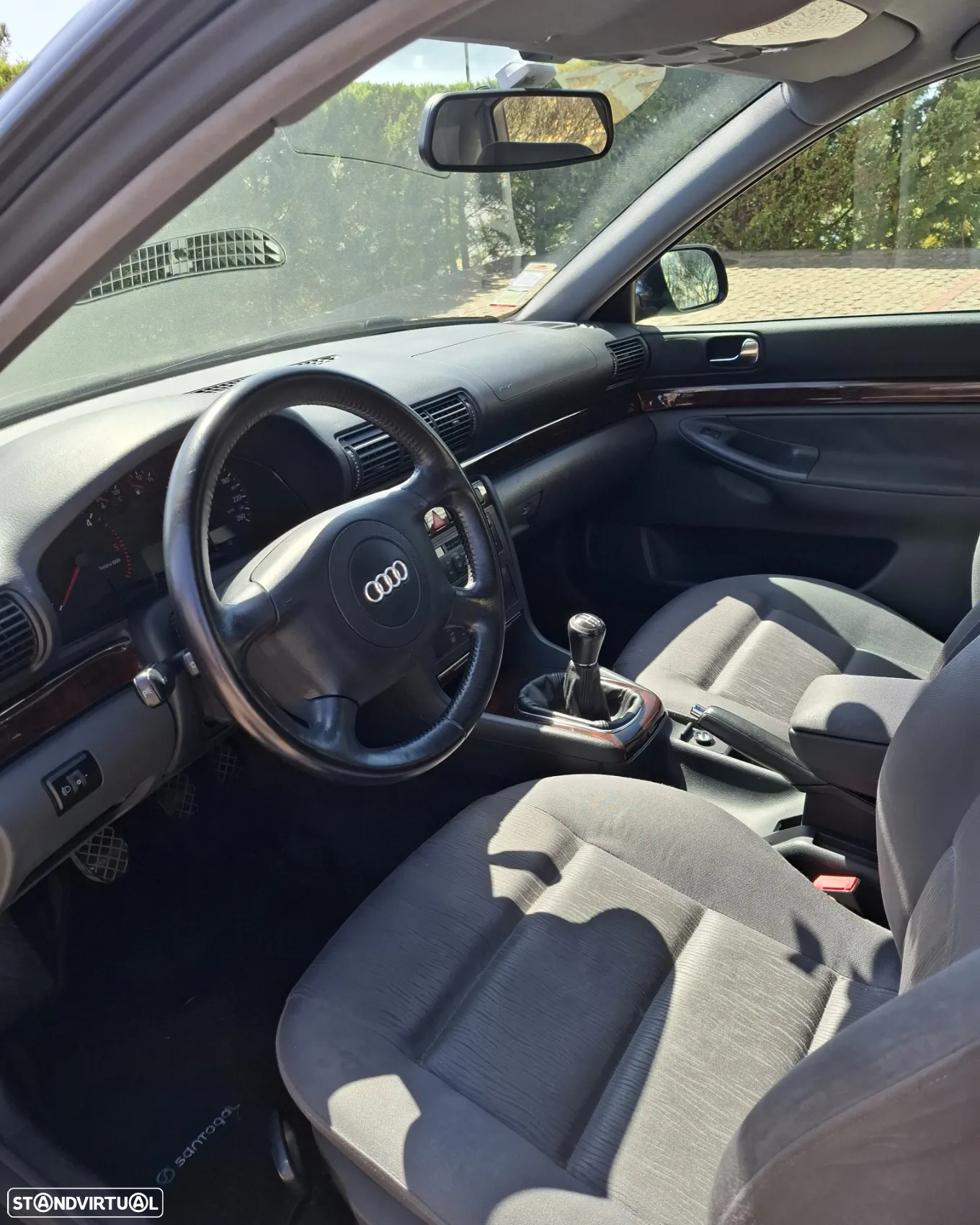 Audi A4 1.9 TDI Attraction - 11