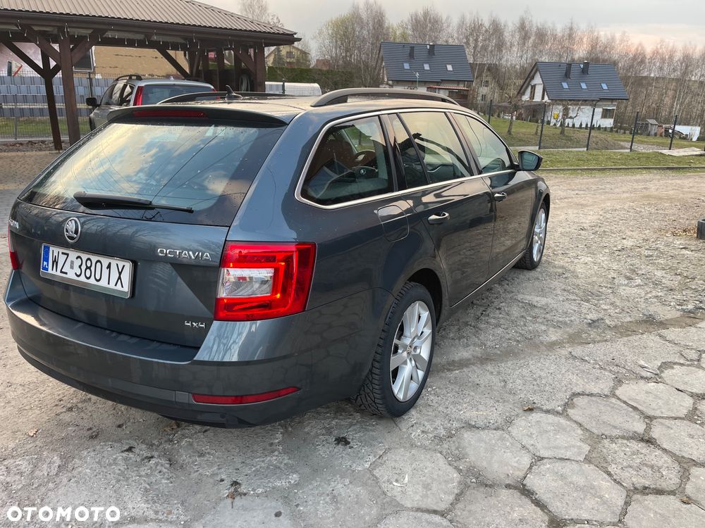 Skoda Octavia 2.0 TDI SCR 4x4 Ambition DSG - 3