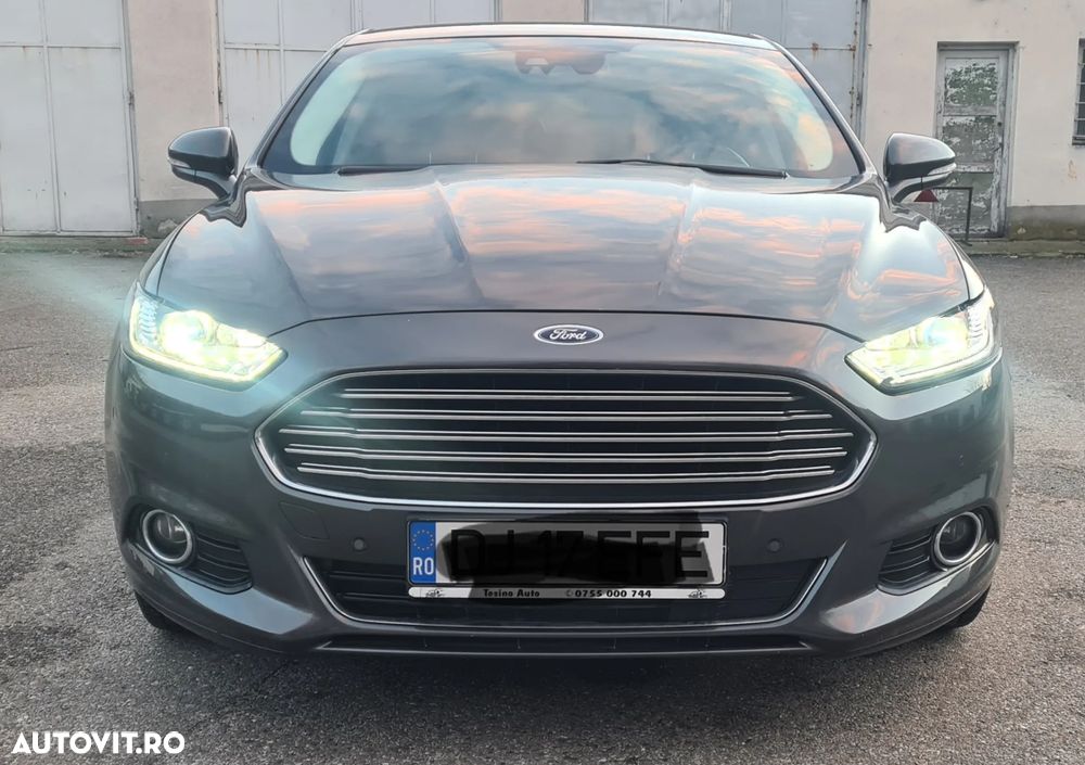 Ford Mondeo 2.0 TDCi Powershift Titanium - 1