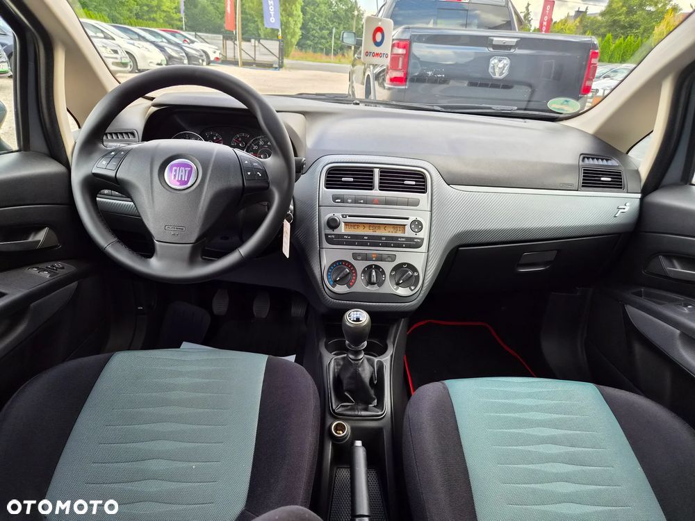 Fiat Grande Punto - 27