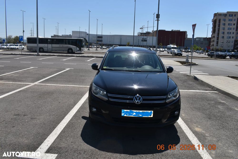 Volkswagen Tiguan 2.0 TDI DPF BlueMotion Technology Exclusive - 1