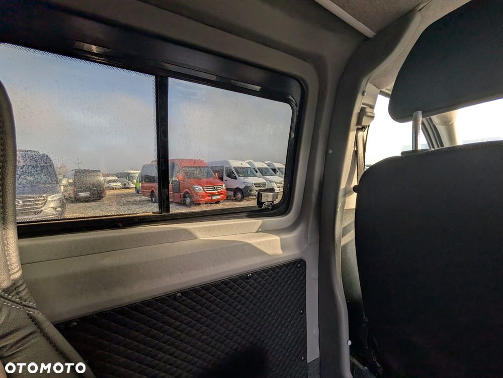 Mercedes-Benz Vito - 17