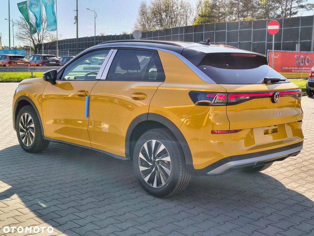 Volkswagen T-Roc 1.5 eTSI Life DSG - 6