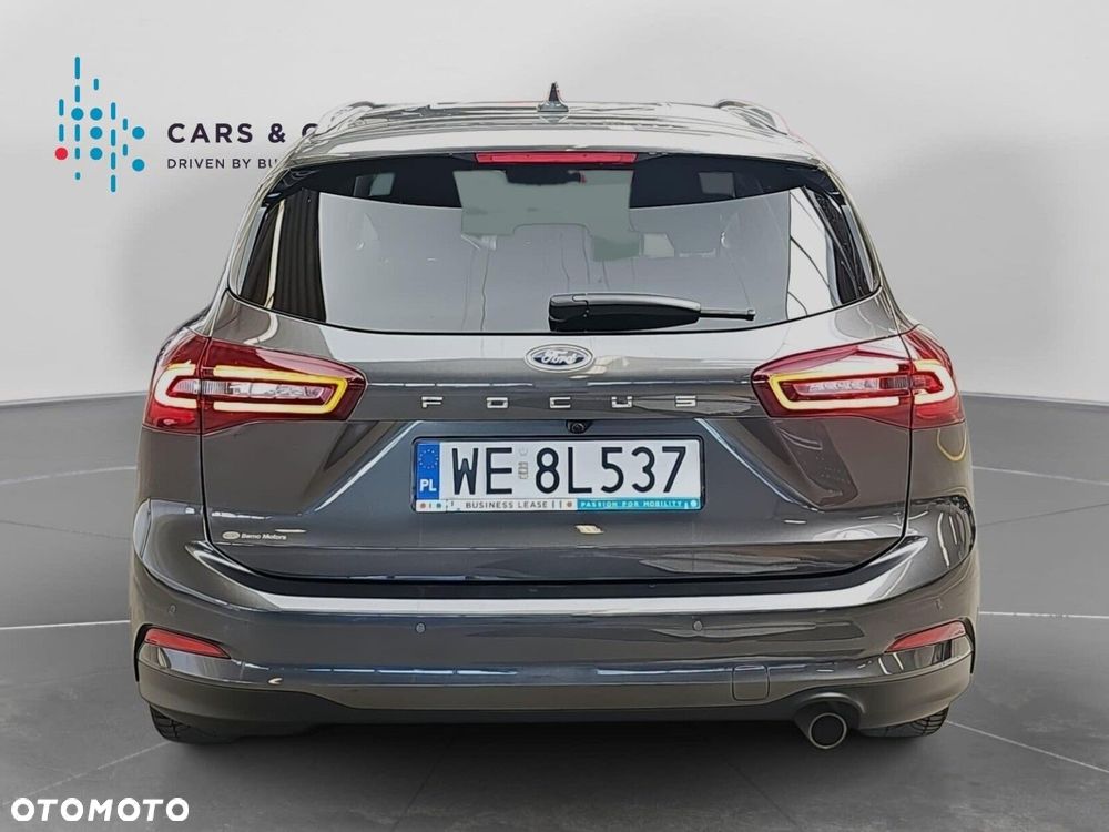 Ford Focus SW 1.0 EcoBoost Titanium - 29
