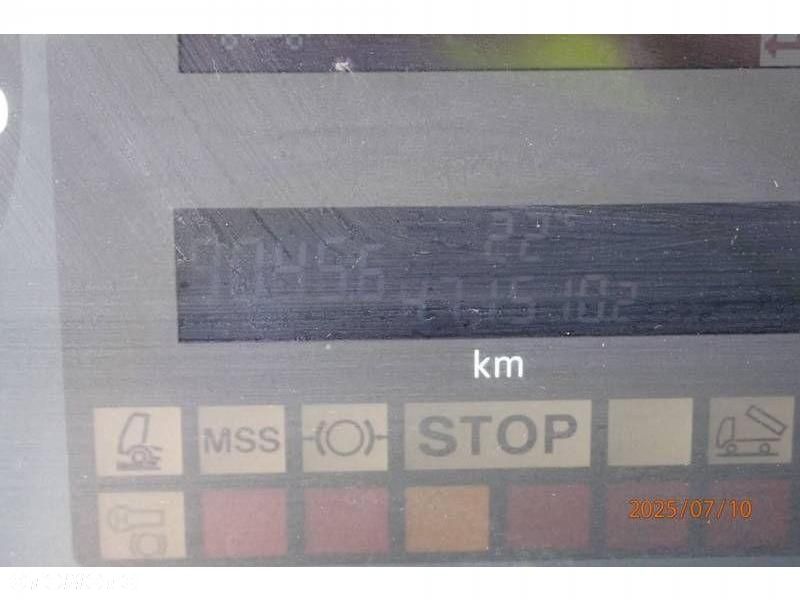 Mercedes-Benz Atego - 13