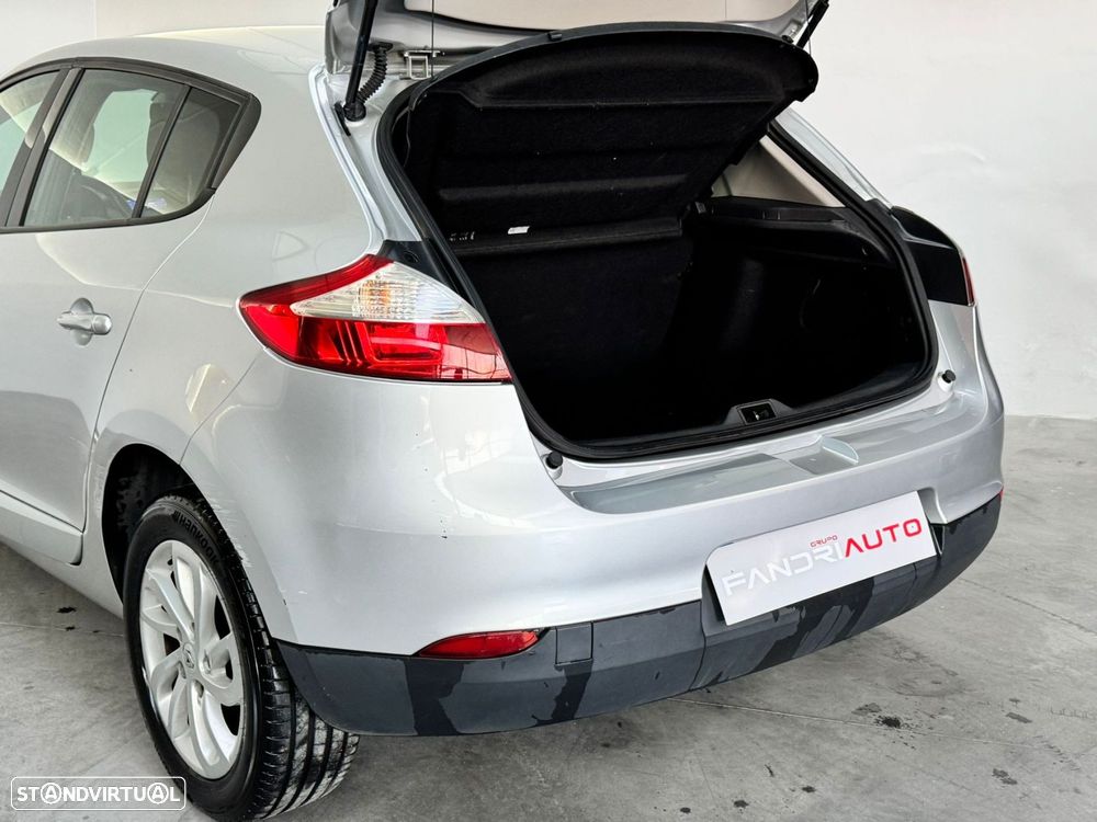 Renault Mégane 1.5 dCi Confort - 14