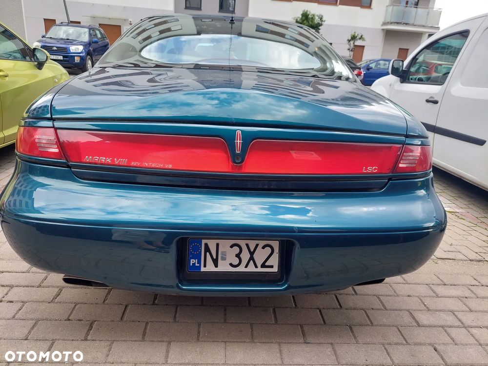 Lincoln Mark VIII 4.6 LSC - 6