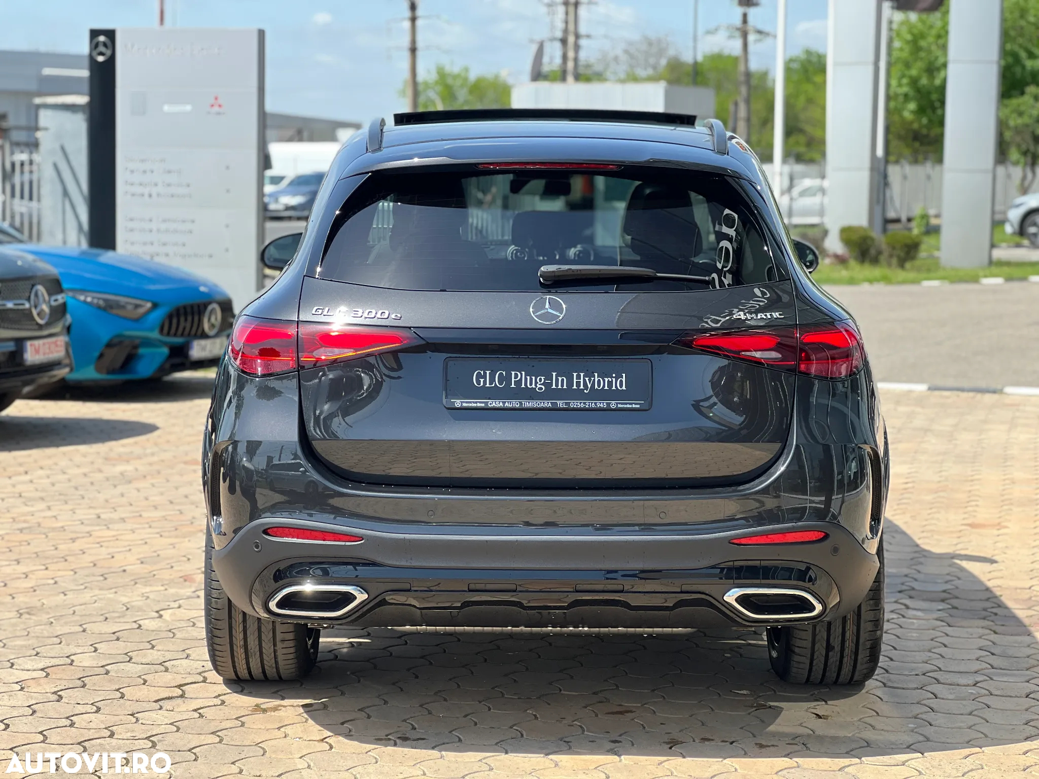 Mercedes-Benz GLC 300 e 4MATIC - 4