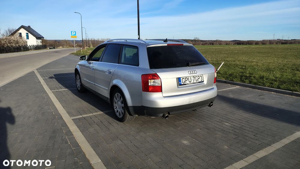 Audi A4 Avant 1.8T - 6