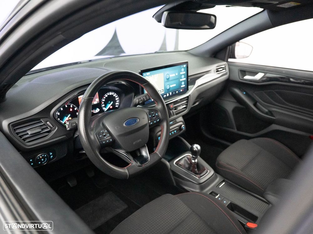 Ford Focus SW 1.0 EcoBoost MHEV ST-Line - 13