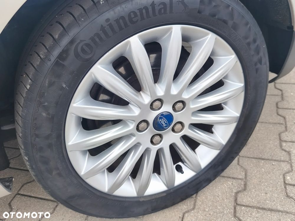 Ford Galaxy 2.0 TDCi Titanium - 39