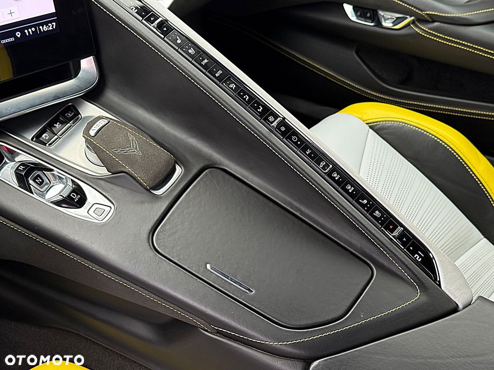 Chevrolet Corvette Stingray 3LT 6.2 V8 Automatik - 11