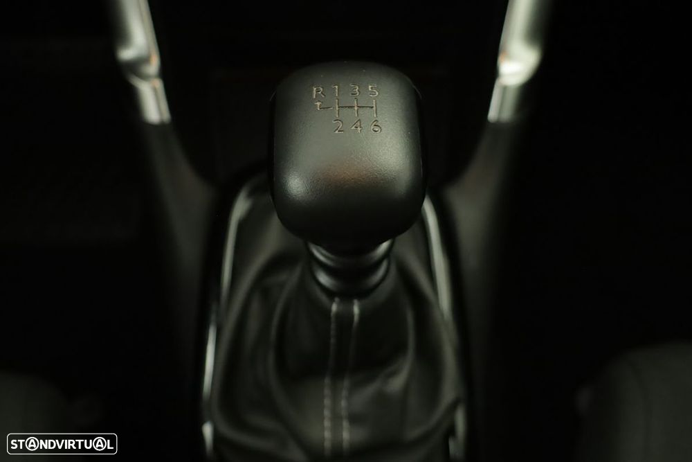 Citroën C3 Aircross 1.2 PureTech Shine - 12