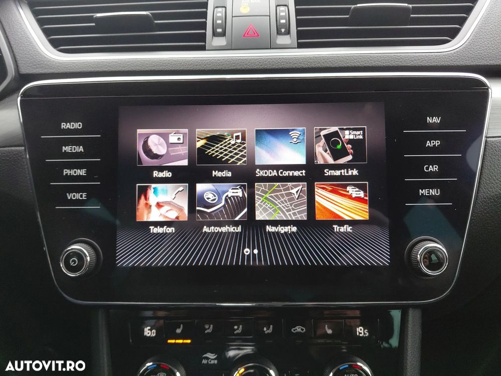 Skoda Superb 2.0 TDI DSG Style - 28