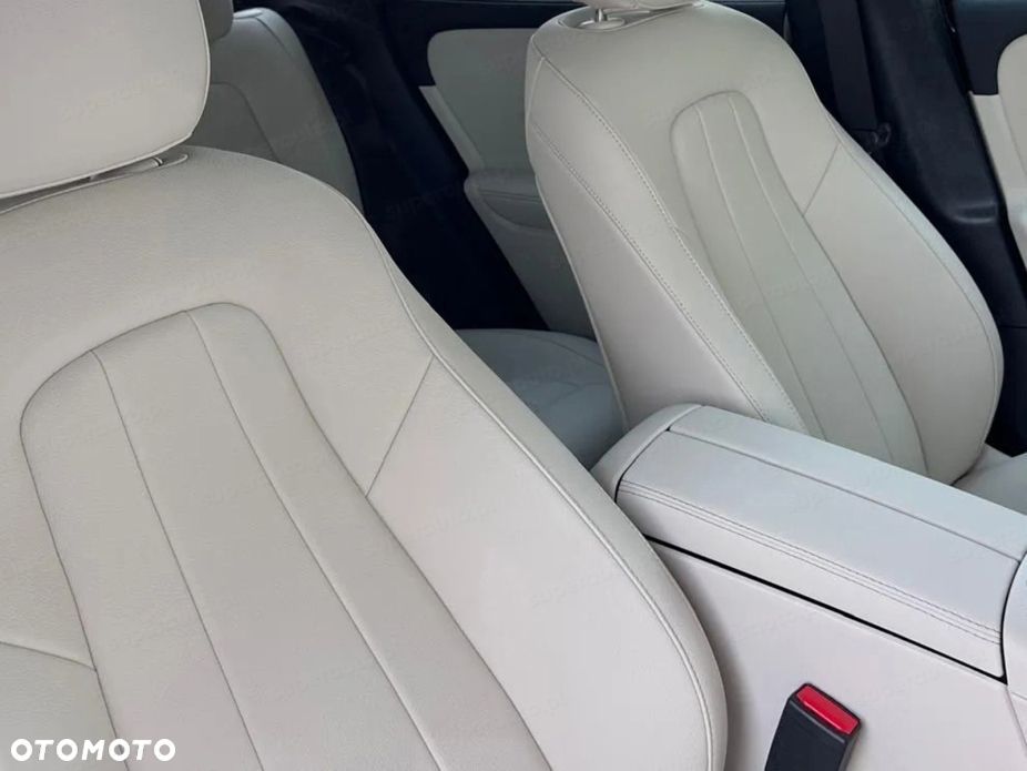 Mercedes-Benz GLA 200 Progressive - 7