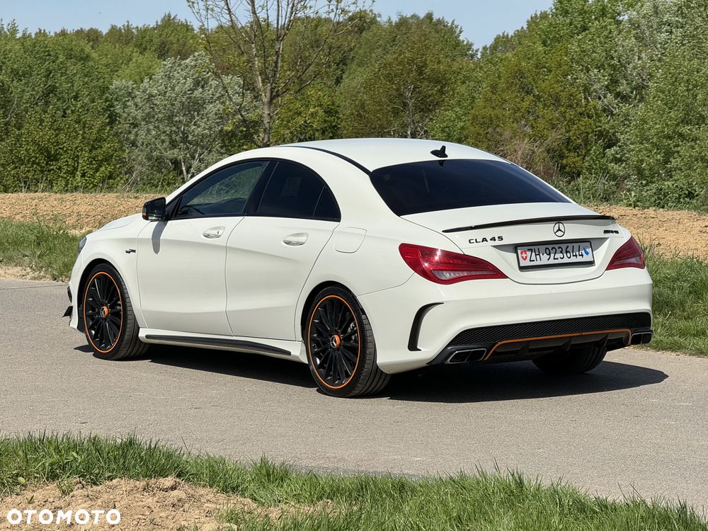 Mercedes-Benz CLA AMG 45 4-Matic - 22