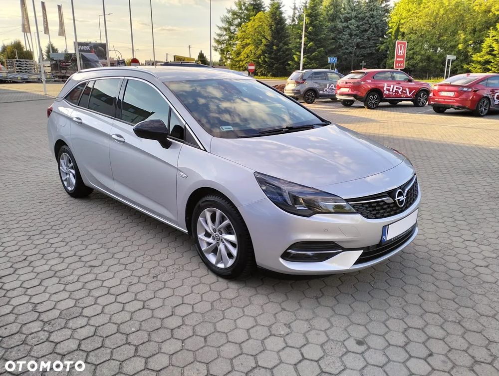 Opel Astra 1.5 CDTI Ultimate S&S - 2