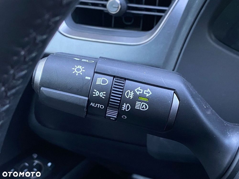 Lexus UX 250h GPF Business 2WD - 27
