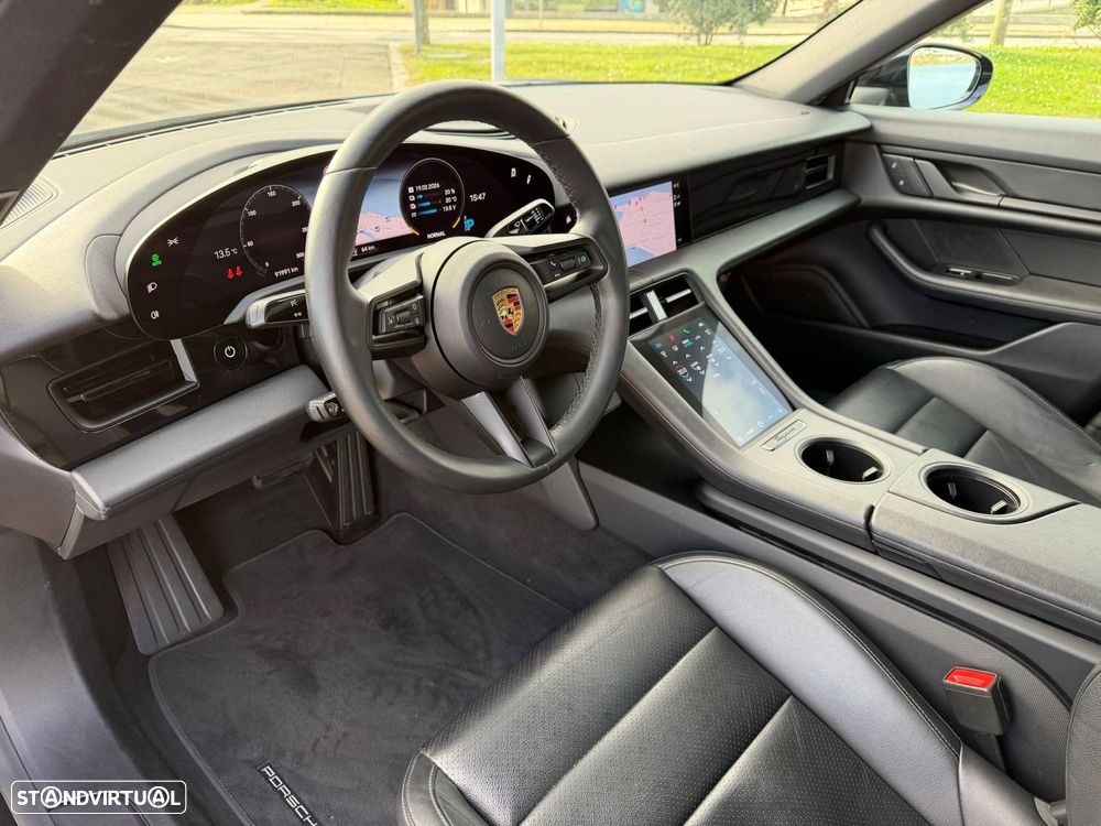 Porsche Taycan Standard - 10