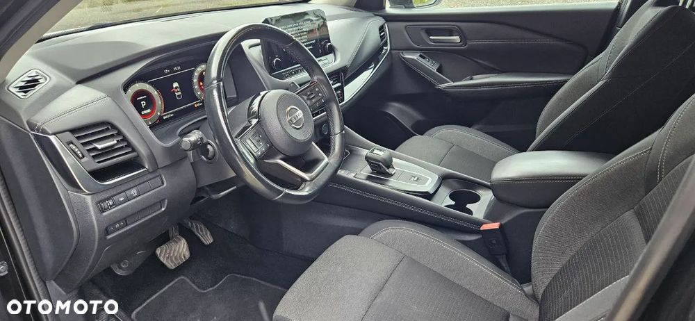 Nissan Qashqai 1.3 DIG-T MHEV N-Connecta Xtronic - 24