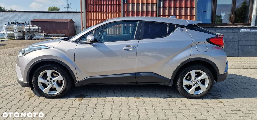 Toyota C-HR - 6