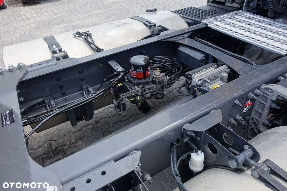 Renault GAMA T HIGH 480 DTI13 / EURO 6 / STANDARD / AUTOMAT / KLIMATYZACJA POSTOJOWA / 2 ZBIORNIKI PALIWA - 17