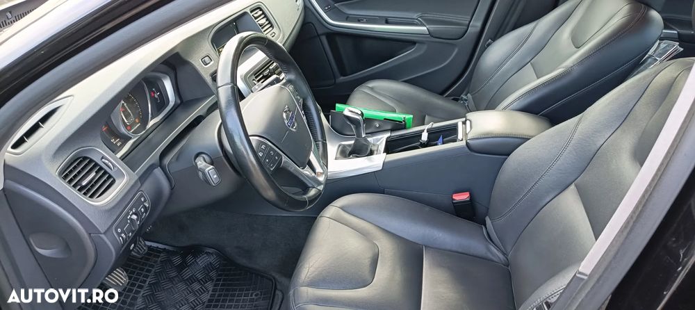 Volvo S60 D3 DRIVe Momentum - 7