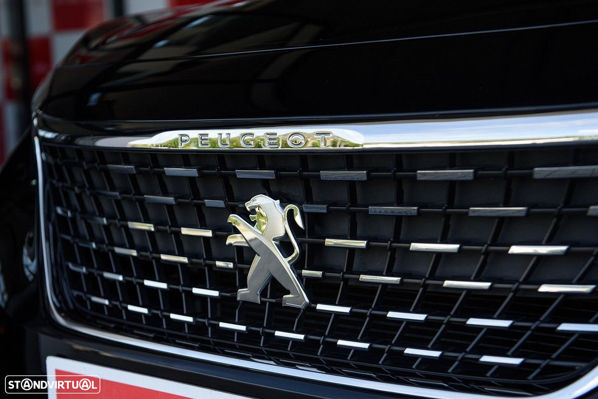 Peugeot 3008 1.2 PureTech Allure Pack EAT8 - 10