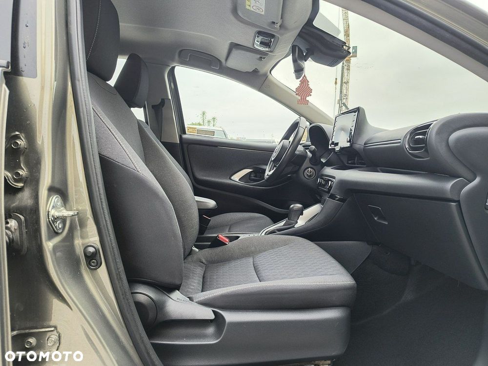 Toyota Yaris - 14
