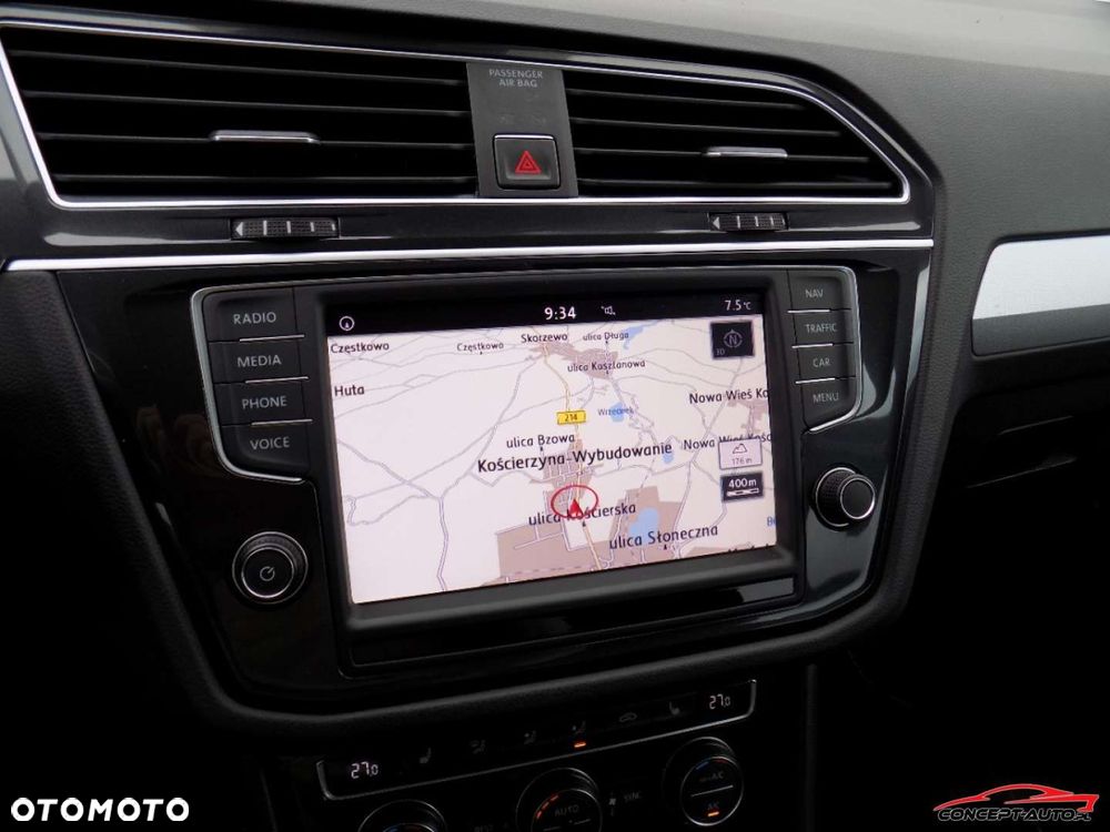 Volkswagen Tiguan - 26