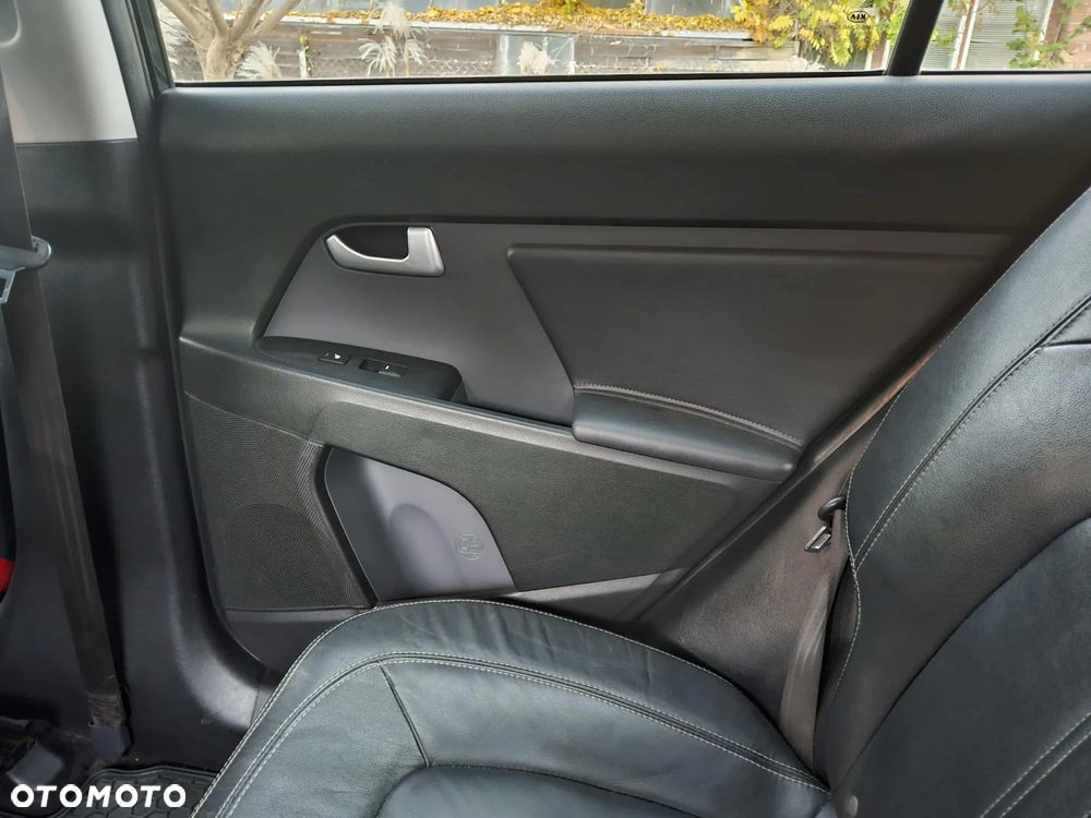 Kia Sportage 1.7 CRDI 2WD Attract - 13