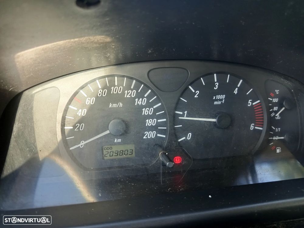 Opel Agila - 4