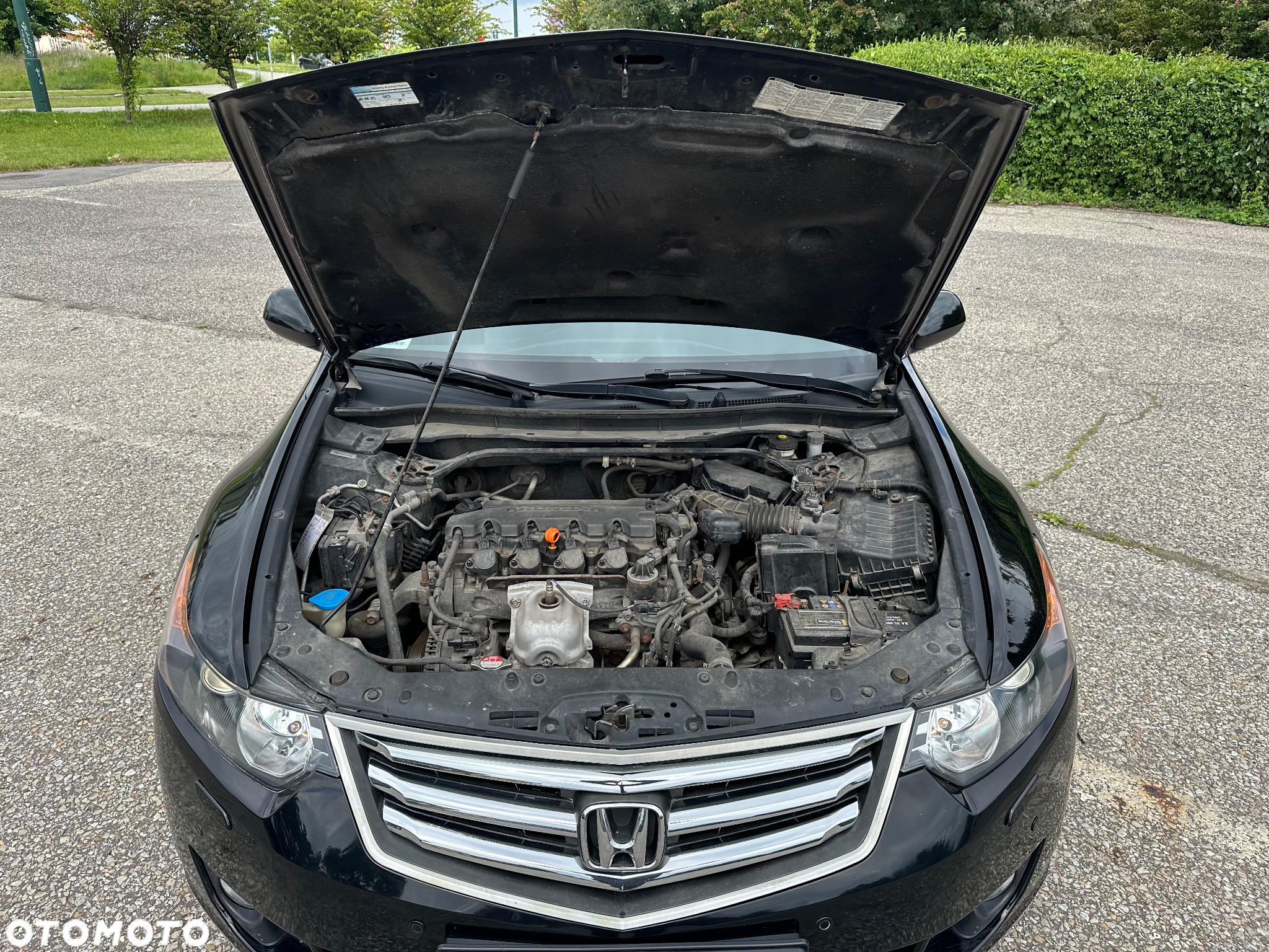 Honda Accord 2.0 Executive Nav - 9