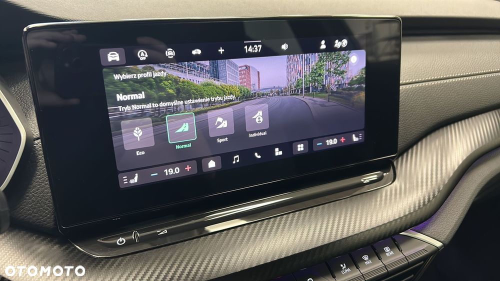 Skoda Octavia 1.5 TSI mHEV Sportline DSG - 22