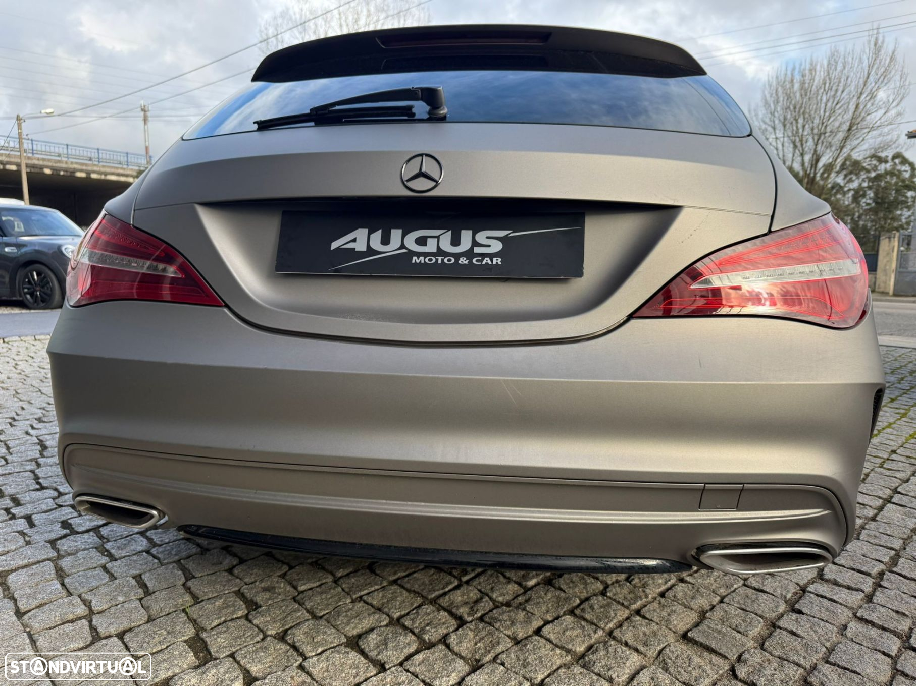 Mercedes-Benz CLA 200 d Shooting Brake AMG Line - 5
