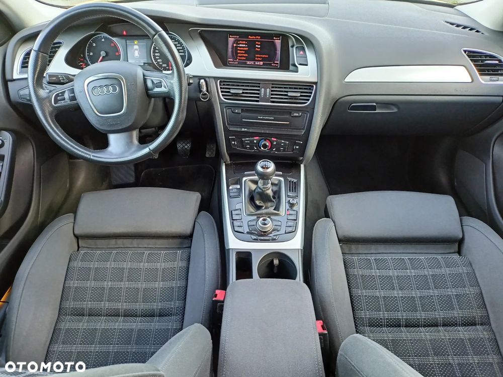 Audi A4 Avant 2.0 TDI Limited Edition - 7