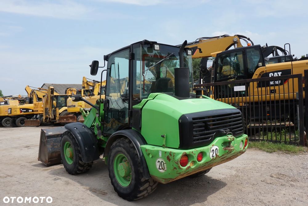 Caterpillar CAT 906 H - 4