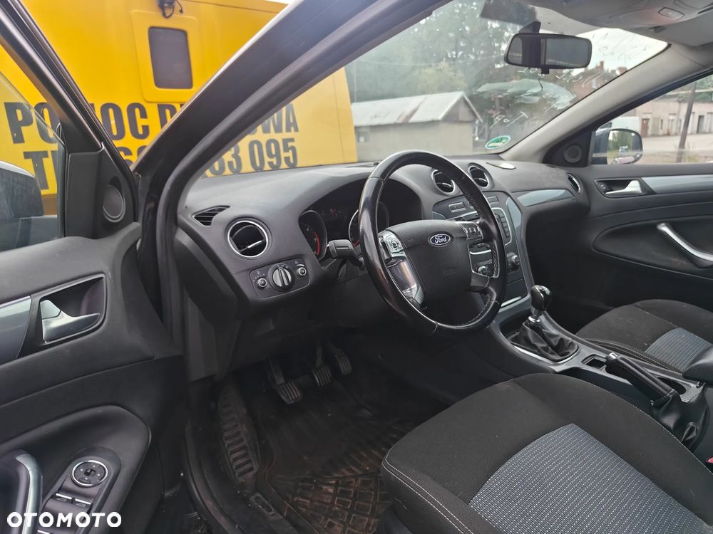 Ford Mondeo 2.0 TDCi Champions Edition - 4