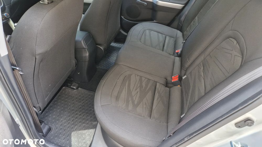Kia Ceed 1.4 CRDi M - 15
