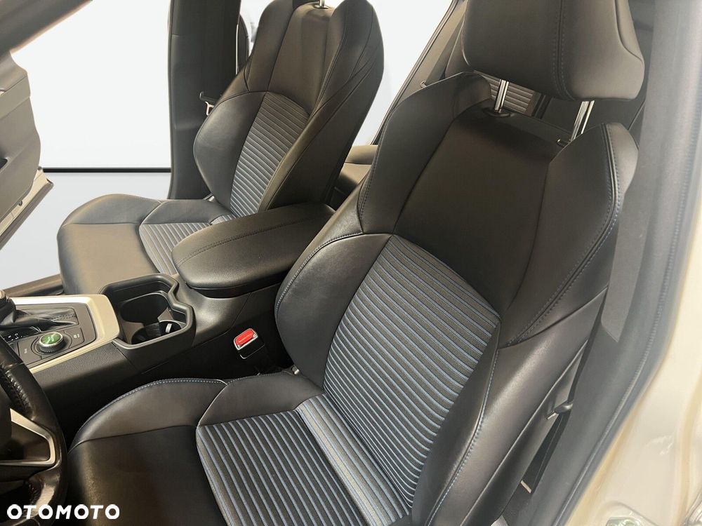 Toyota RAV4 2.5 Hybrid Selection 4x4 - 16