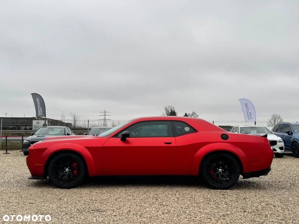 Dodge Challenger - 6