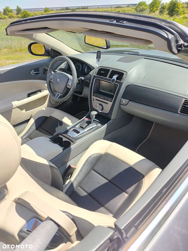 Jaguar XK 4.2 - 21