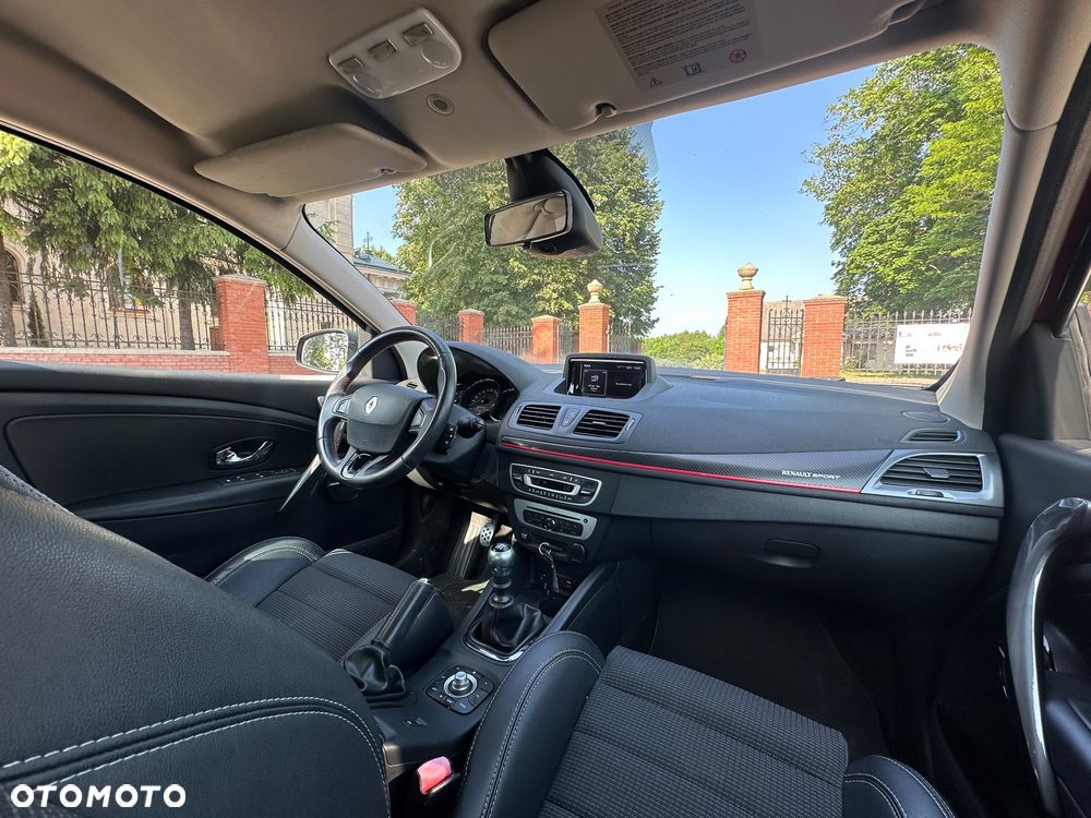 Renault Megane GT 220 - 19
