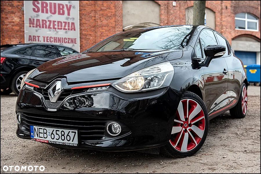 Renault Clio - 1