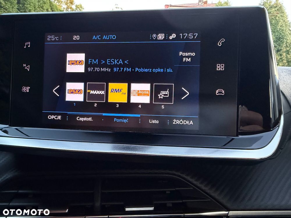 Peugeot 2008 1.5 BlueHDi Active Pack S&S - 16