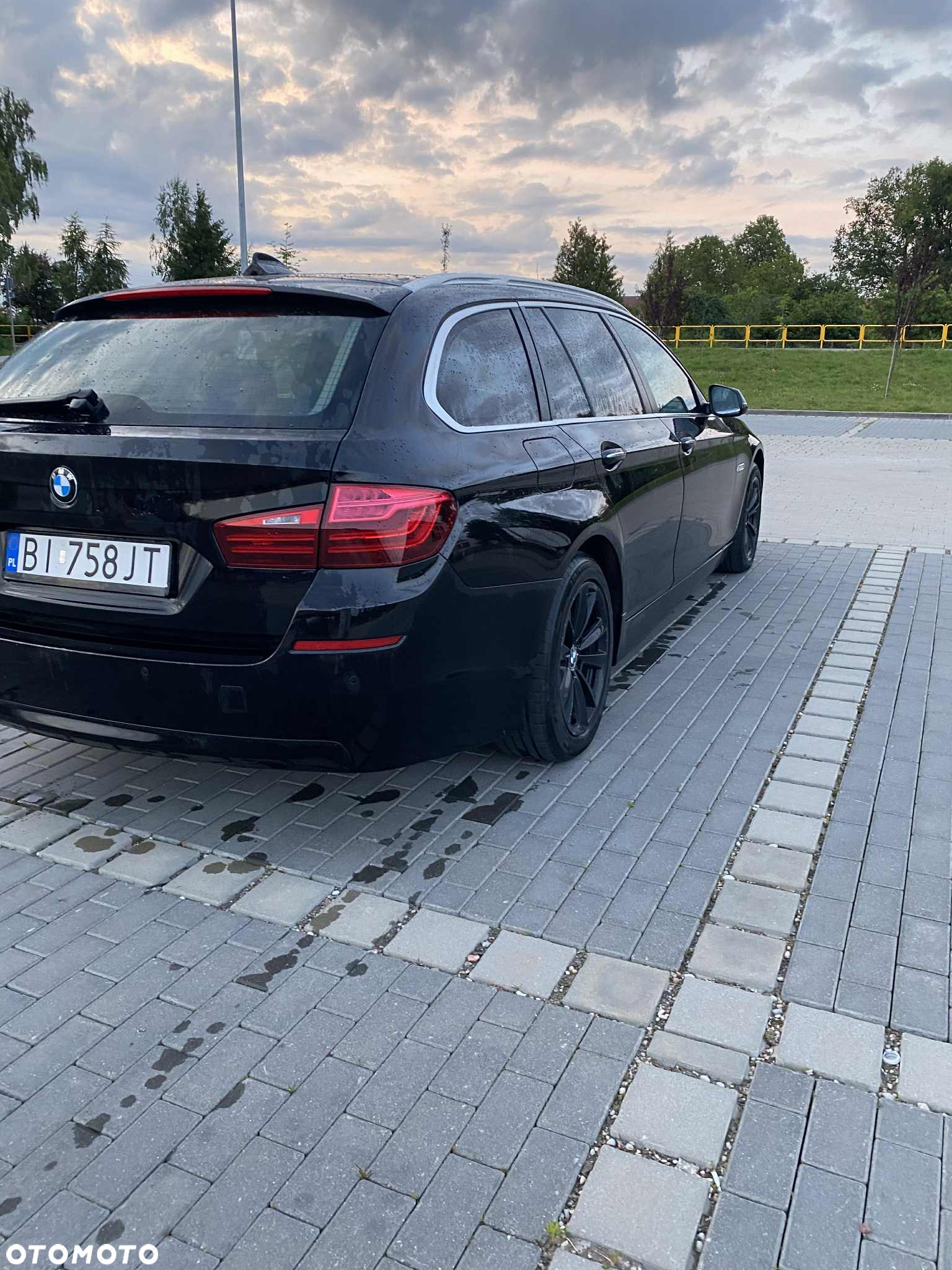 BMW Seria 5 520d Touring - 8